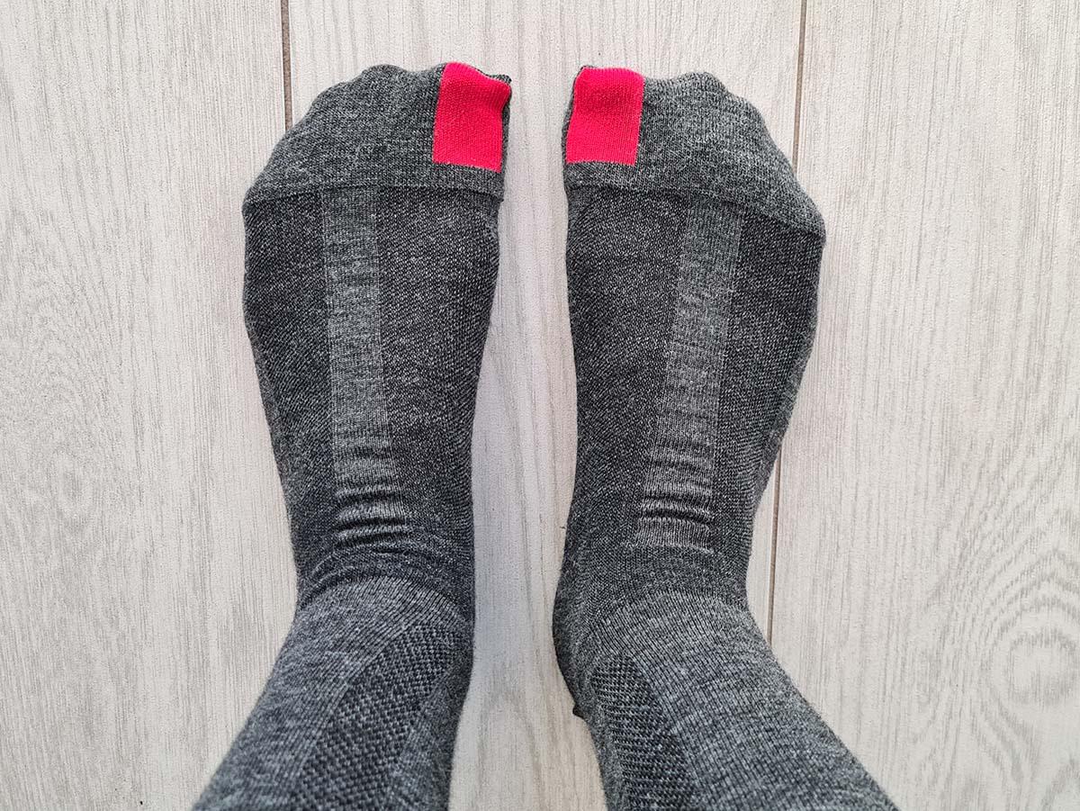 Socks that don't squeeze your toes Barefoot Universe