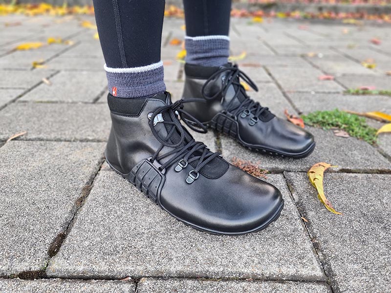 barefoot hiking shoes uk